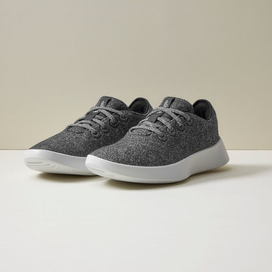 Women's Wool Runner 2 - Dark Grey (Light Grey Sole)